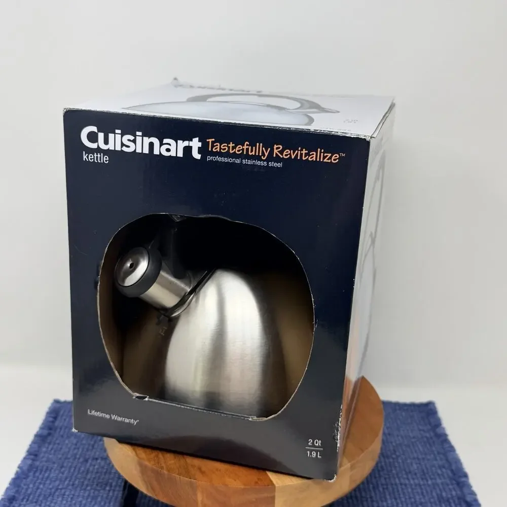 Cuisinart Tastefully Revitalize Kettle, 2-Quart NEW In Box